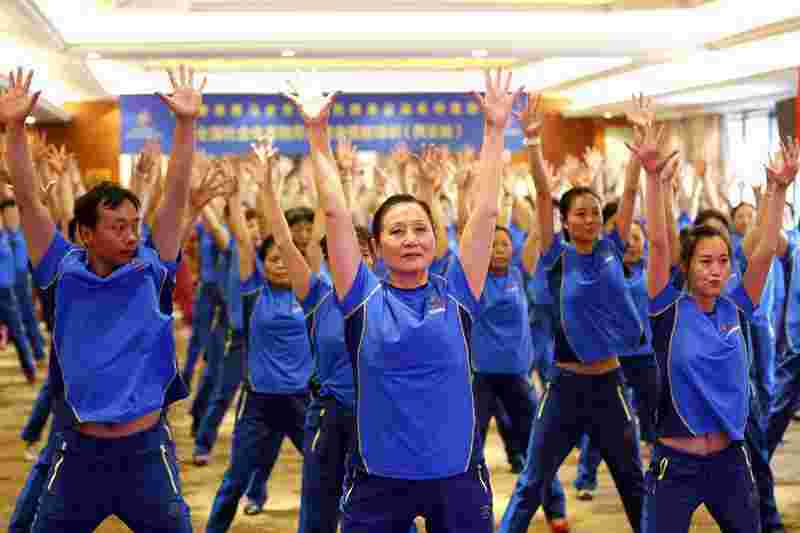 6月27日，全国社会体育指导员健身技能培训（西安站）举行开班仪式。